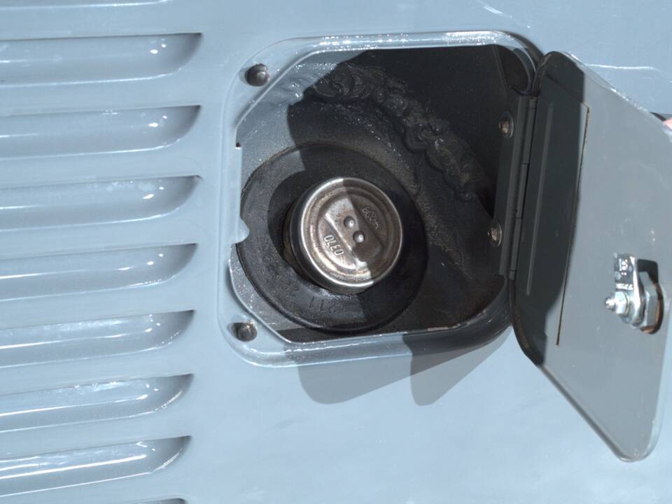 Bild 19/49 von Volkswagen T1 Brasil 1.6 (1970)