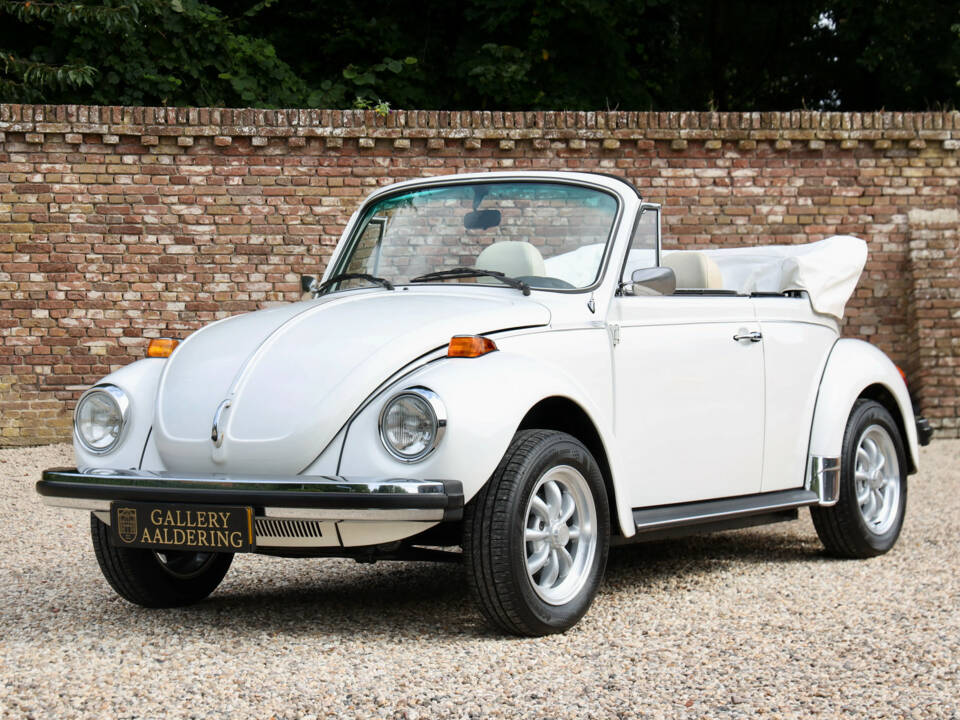 Image 1/50 of Volkswagen Käfer 1303 &quot;Champagne Edition&quot; (1977)