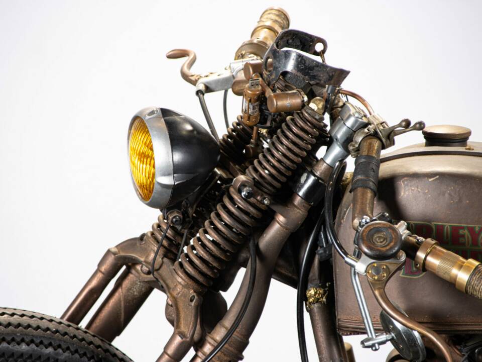 Image 27/50 of Harley-Davidson FXSTC 1340 Softail Custom (1989)