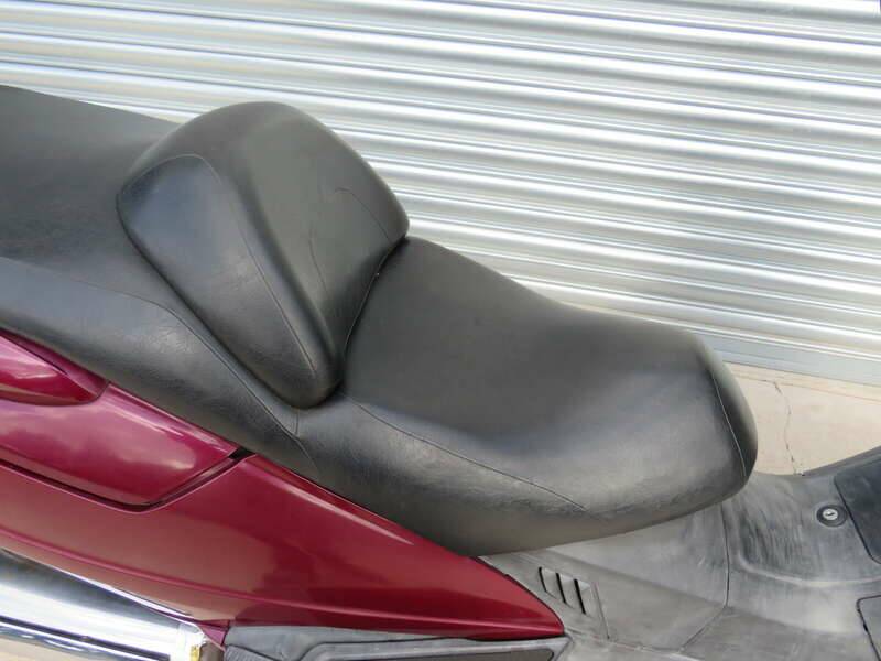Bild 16/32 von Suzuki Burgman AN 250 (1998)