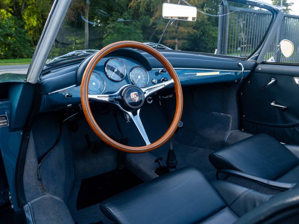 Image 17/33 of Porsche 356 B 1600 Roadster (1961)