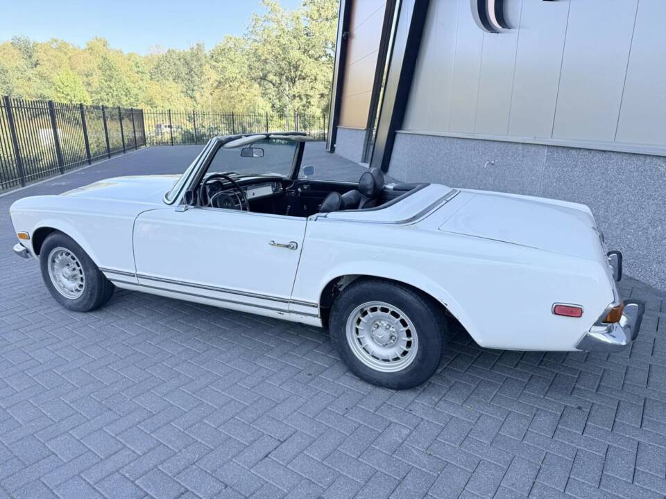Image 6/50 of Mercedes-Benz 280 SL (1970)