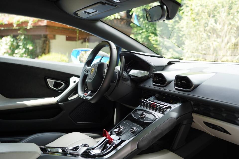 Bild 2/11 von Lamborghini Huracán LP 610-4 (2016)