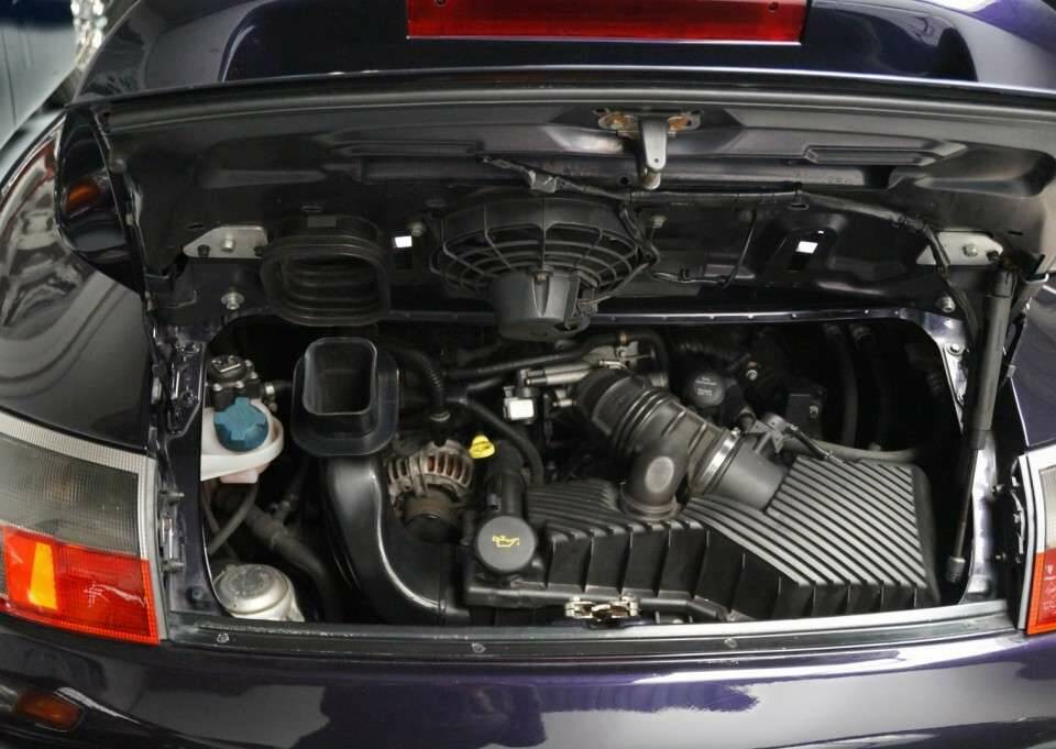 Bild 16/50 von Porsche 911 Carrera (1999)