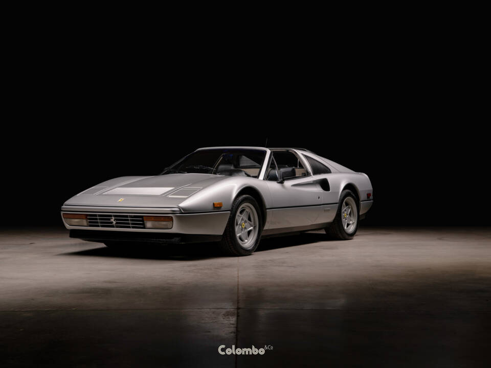 Immagine 2/24 di Ferrari 328 GTB (1986)