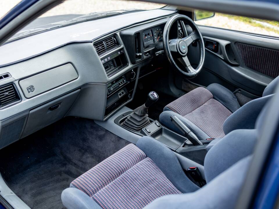 Immagine 15/26 di Ford Sierra Cosworth (1986)
