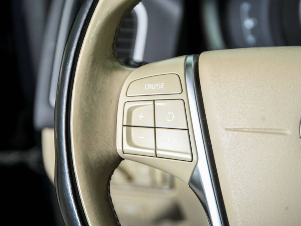 Image 26/50 de Volvo XC60 D3 (2017)