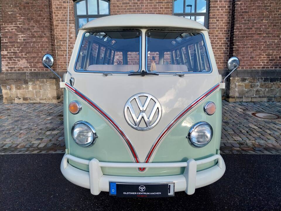 Bild 6/43 von Volkswagen T1 Brasil &quot;Samba&quot; (1974)