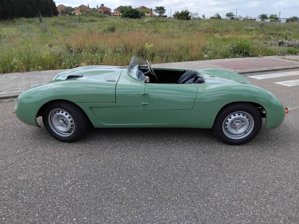 Image 20/56 de Nickri Spyder (1968)