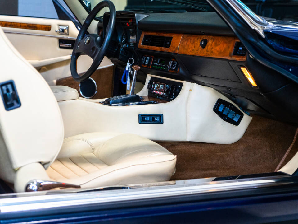 Bild 34/47 von Jaguar XJS 5.3 V12 (1988)