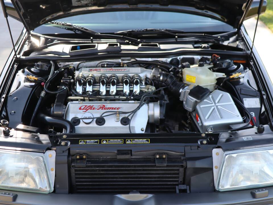 Imagen 47/50 de Alfa Romeo 164 3.0 V6 Quadrifoglio (1991)