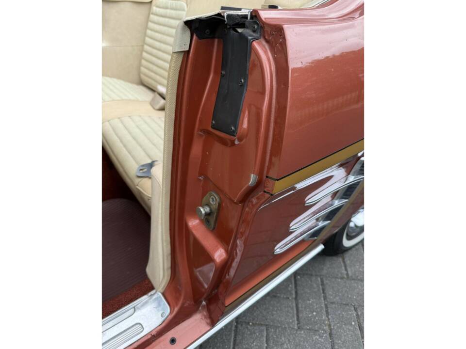 Bild 38/50 von Ford Mustang 289 (1966)