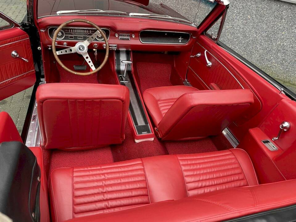Bild 18/34 von Ford Mustang GT (1965)