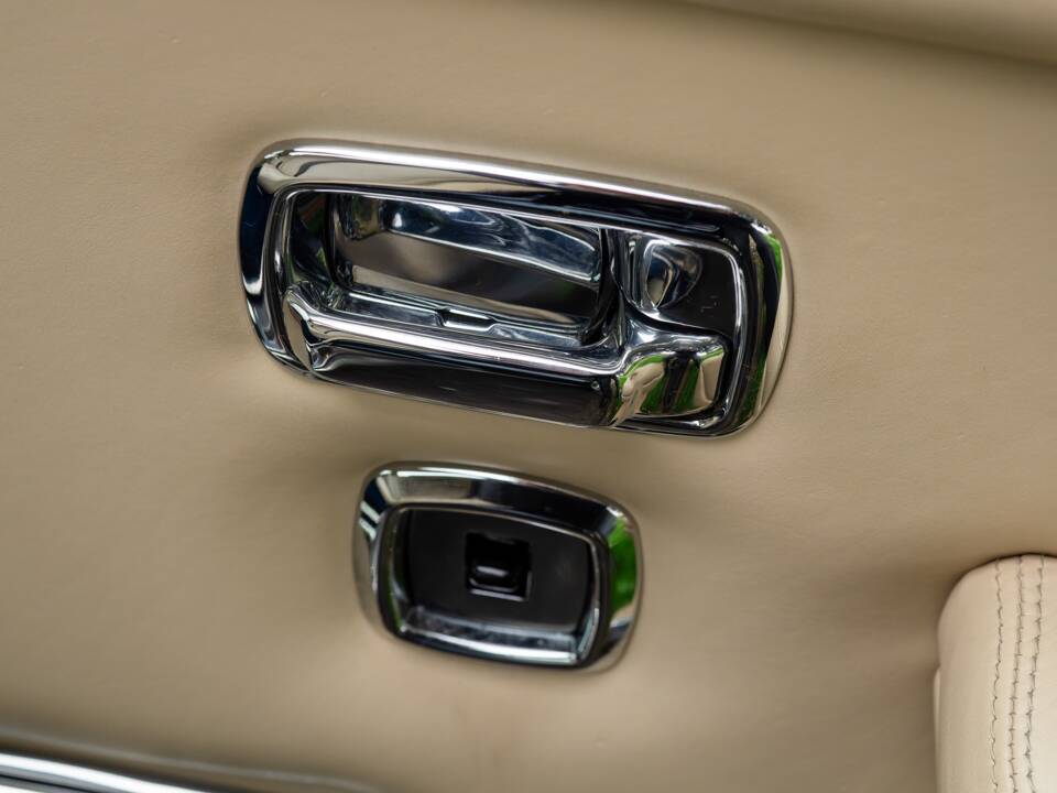 Bild 35/50 von Rolls-Royce Silver Spur Park Ward (1999)