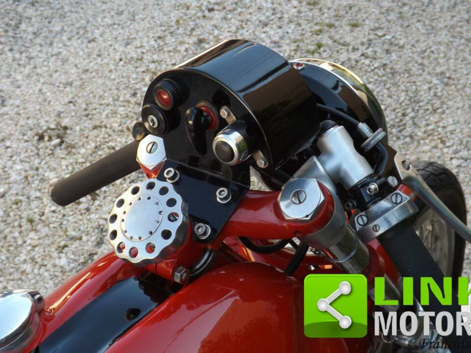 Bild 10/10 von Aermacchi DUMMY (1960)