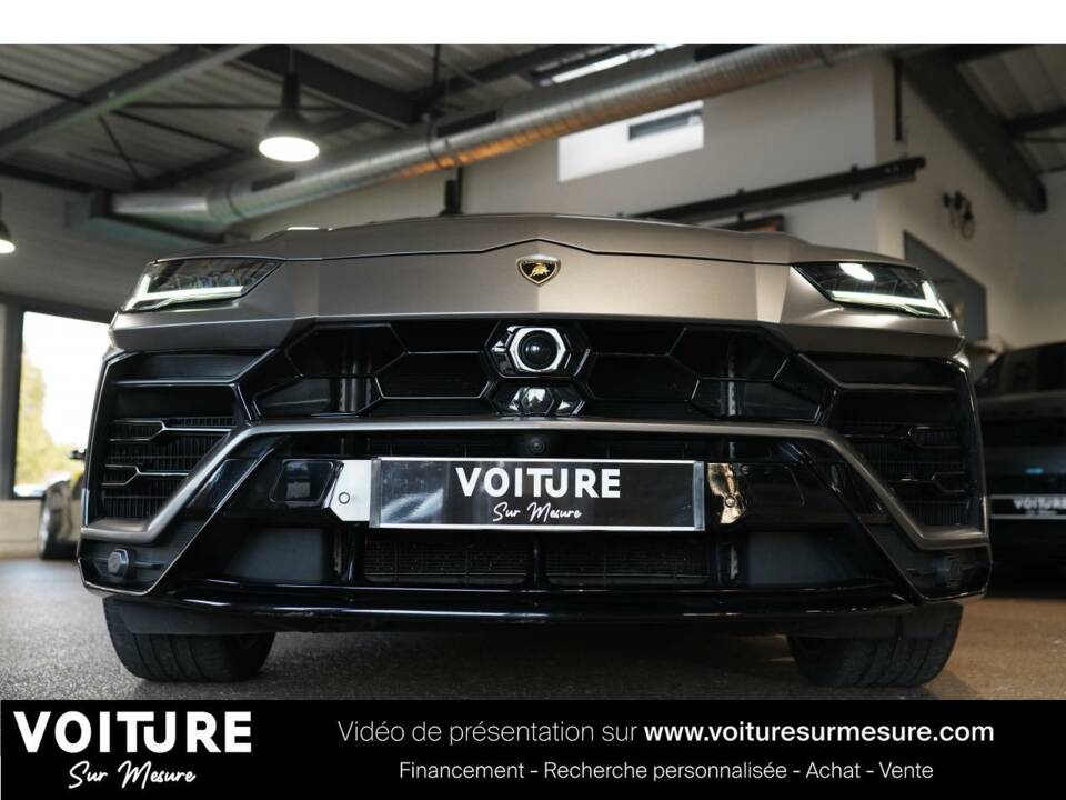 Bild 14/31 von Lamborghini Urus S (2022)