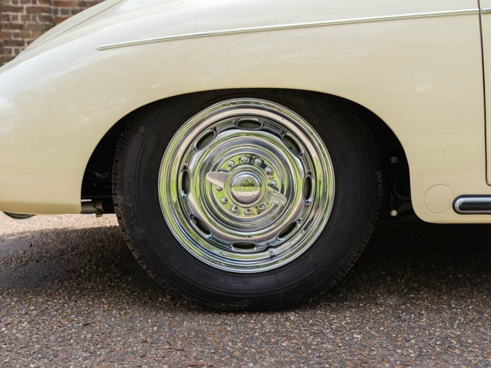 Immagine 44/50 di Porsche 356 A 1600 Speedster (1958)