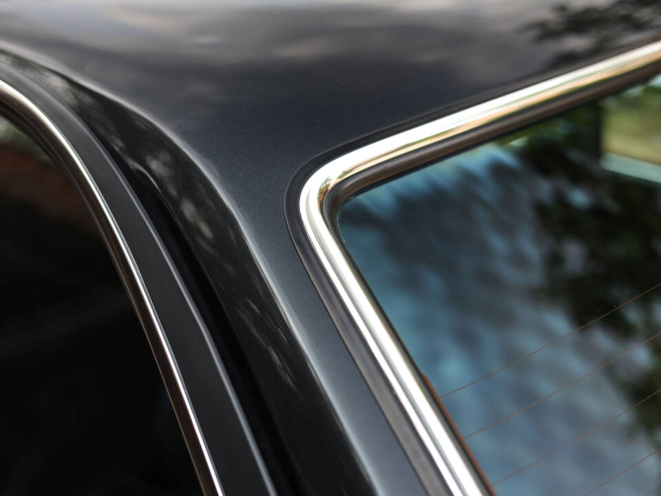 Image 65/99 of BMW M 635 CSi (1988)