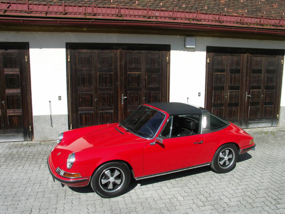 Image 7/38 of Porsche 911 2.2 E (1971)