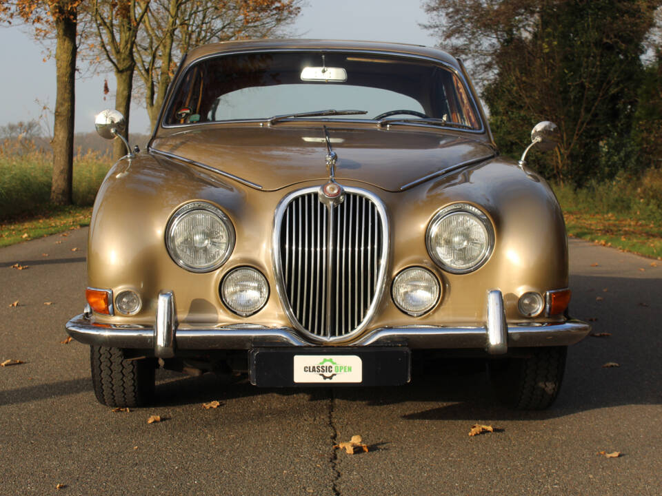 Immagine 9/19 di Jaguar S-Type 3.4 (1967)