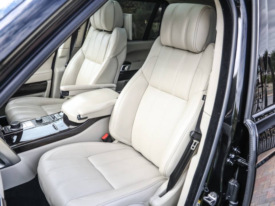 Imagen 40/49 de Land Rover Range Rover Sport SVR (2014)