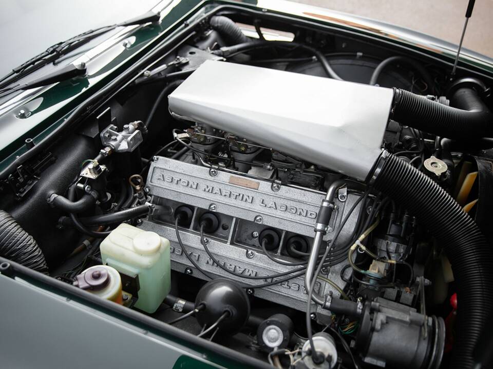 Imagen 22/45 de Aston Martin V8 Volante (1984)