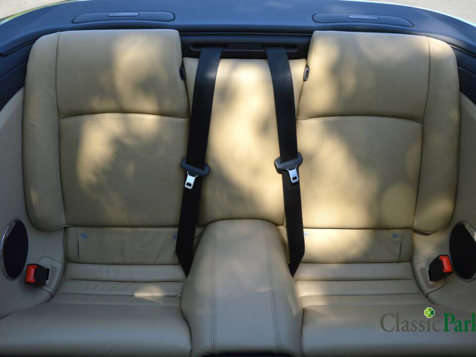 Image 36/50 de Jaguar XK (2012)