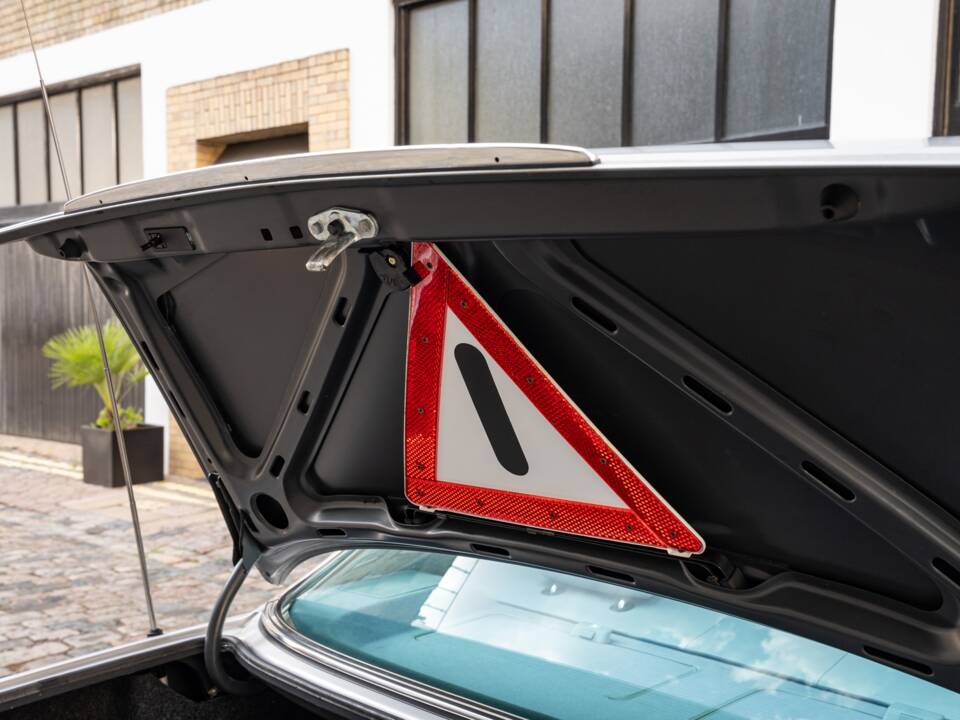 Bild 40/50 von Mercedes-Benz 500 SEL (1984)