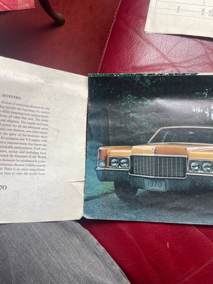 Image 64/90 of Cadillac Sedan DeVille (1970)