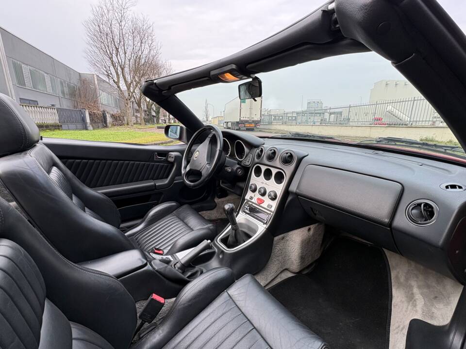 Image 6/26 of Alfa Romeo GTV 1.8 Twin Spark (1999)