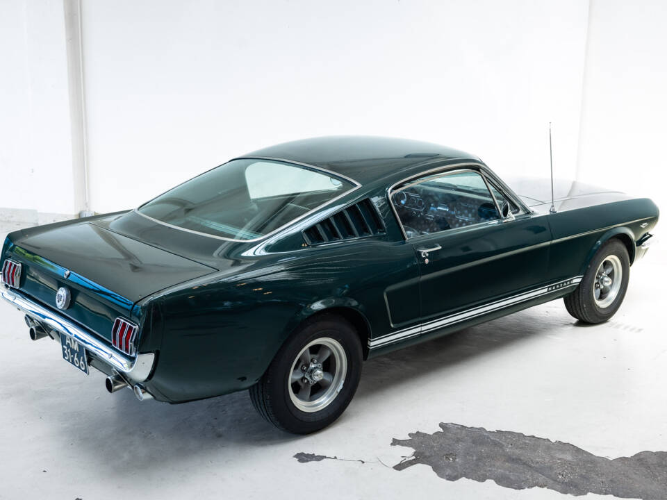 Immagine 5/31 di Ford Mustang GT (1966)