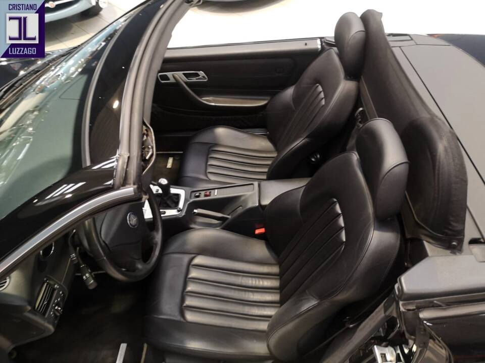 Image 30/72 de Mercedes-Benz SLK 200 Kompressor (2003)