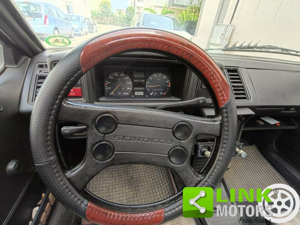 Immagine 10/10 di Volkswagen Scirocco II GT (1984)