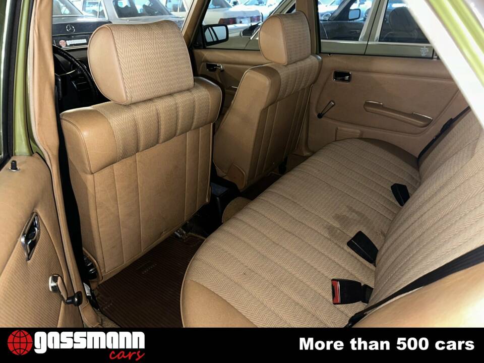 Bild 13/15 von Mercedes-Benz 200 D (1982)
