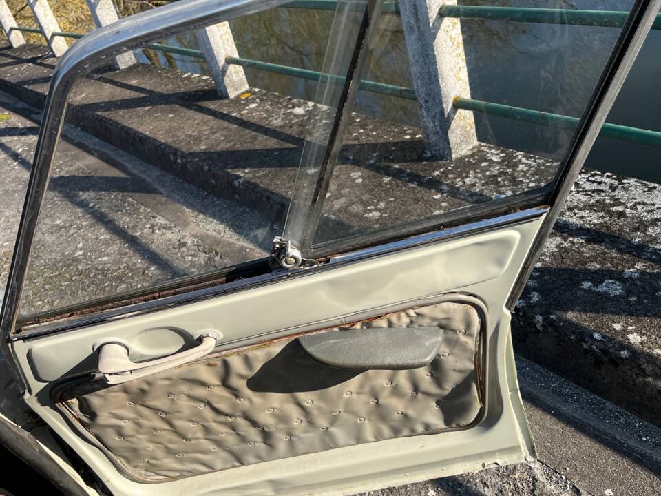 Bild 25/70 von Citroën Ami 6 Berline (1964)