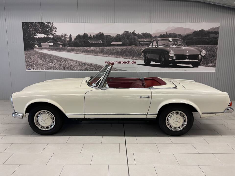 Bild 2/19 von Mercedes-Benz 280 SL (1968)