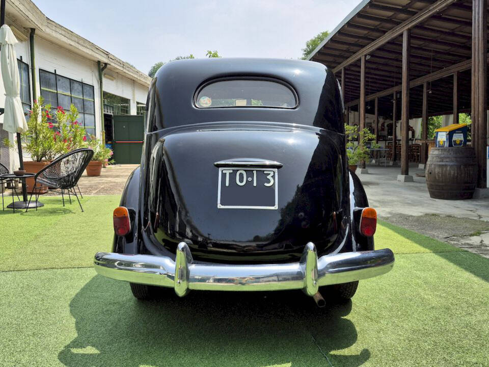Image 11/47 of FIAT 1100 E (1952)