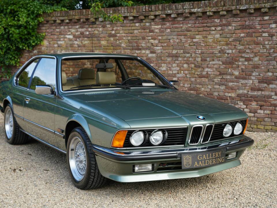 Bild 39/50 von BMW M 635 CSi (1986)