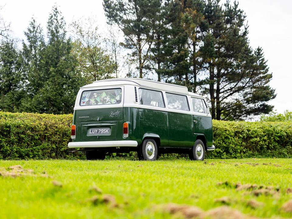 Image 26/50 of Volkswagen T2 Brasil Camper (1972)