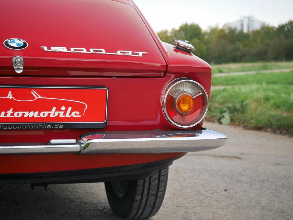 Immagine 27/38 di BMW 1600 GT (1968)