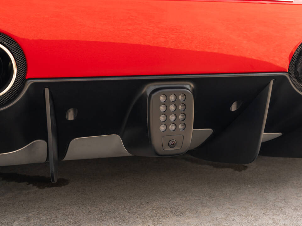 Immagine 26/85 di Ferrari 488 GTB (2015)