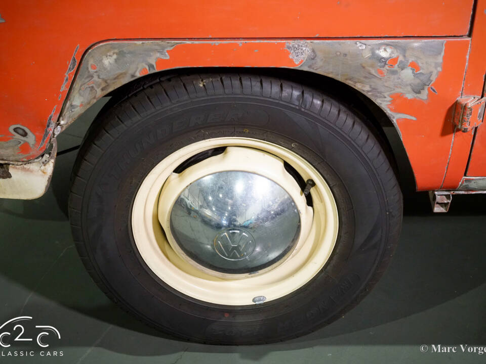 Image 39/55 of Volkswagen T1 panel van (1961)