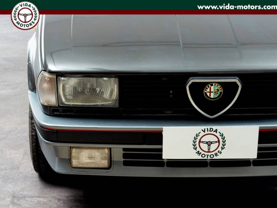 Afbeelding 2/34 van Alfa Romeo Giulietta 2.0 Turbodelta (1984)