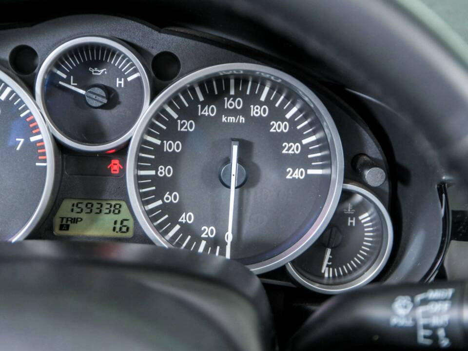 Image 15/48 of Mazda MX-5 1.8 (2006)