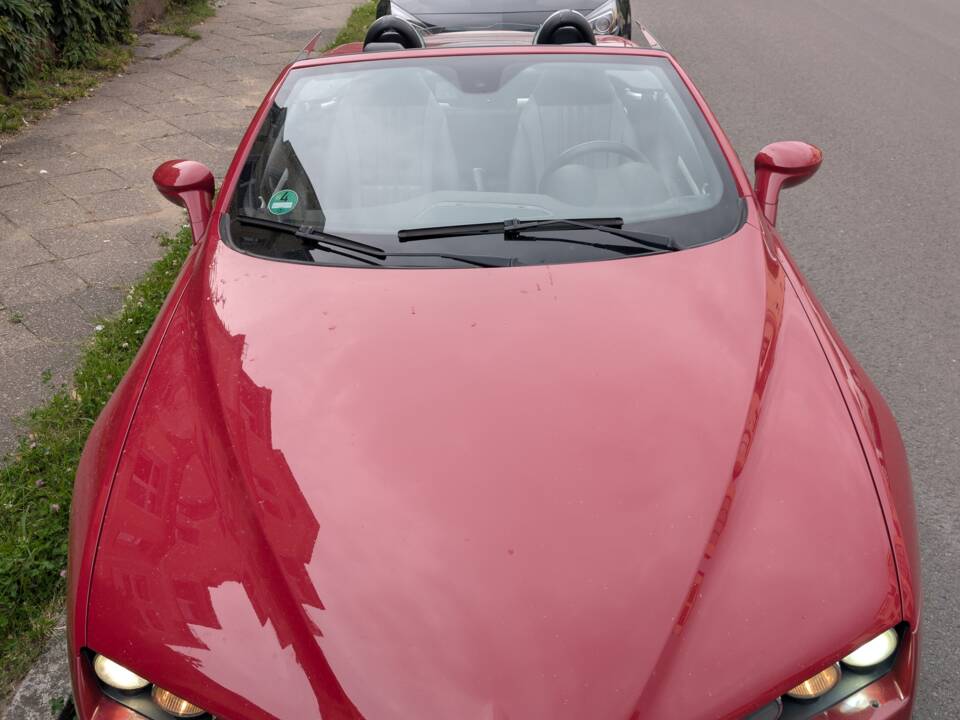 Image 25/29 of Alfa Romeo Spider 2.2 JTS (2008)