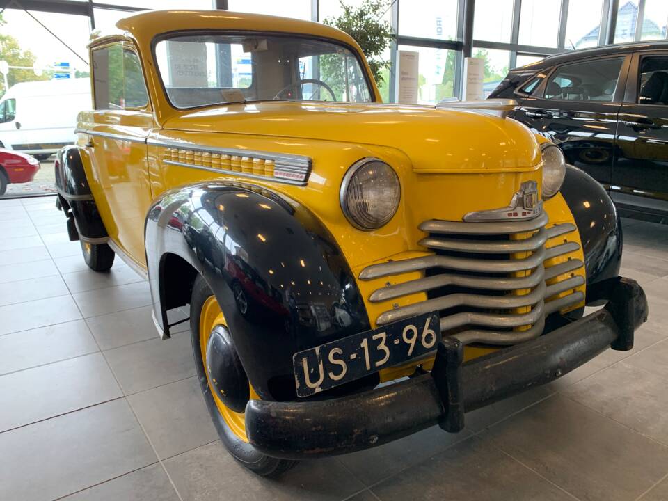 Bild 6/30 von Opel Olympia (1951)