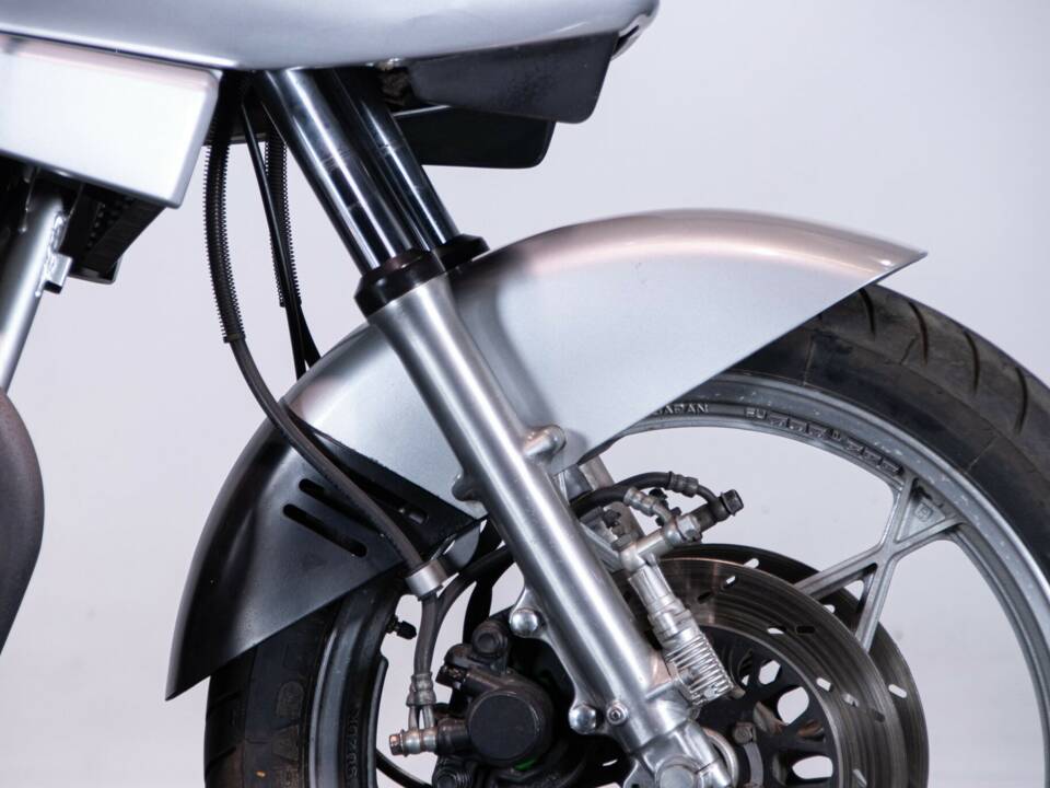 Bild 44/50 von Suzuki GSX 1100 SZ Katana (1982)
