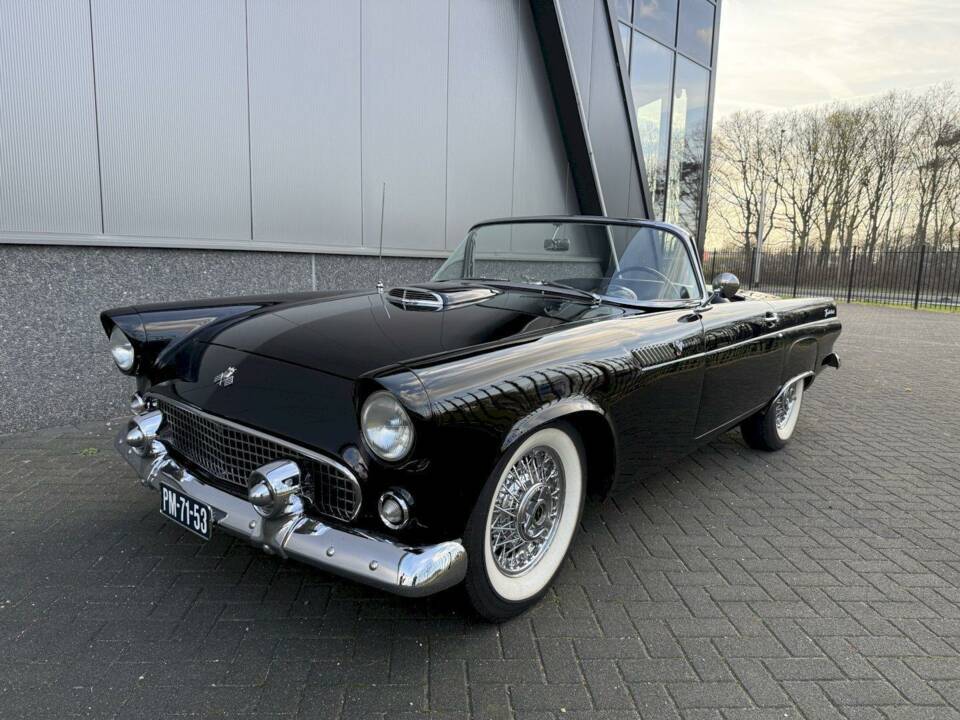 Immagine 2/26 di Ford Thunderbird (1955)
