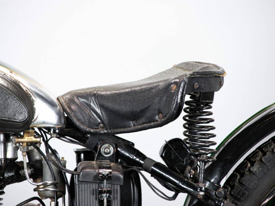 Image 42/50 de Ariel W/NG 350 (1941)