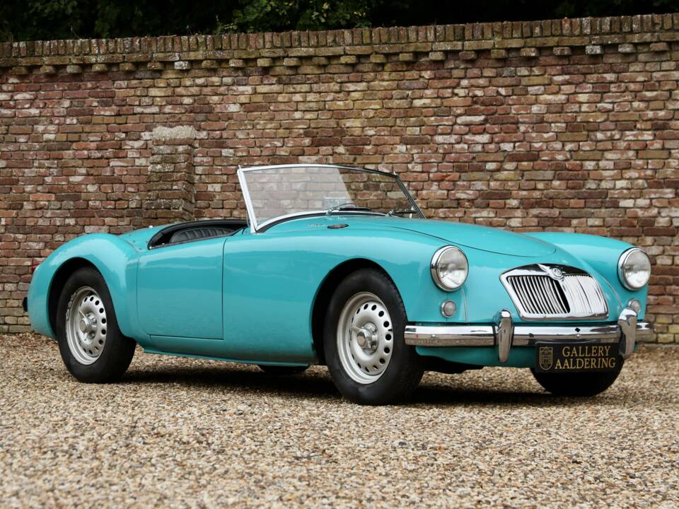 Bild 21/50 von MG MGA Twin Cam (1959)